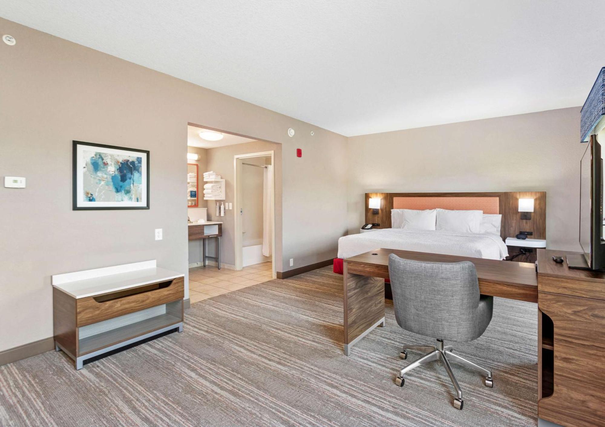 Hampton Inn & Suites Orlando-Apopka Forest City Exterior photo