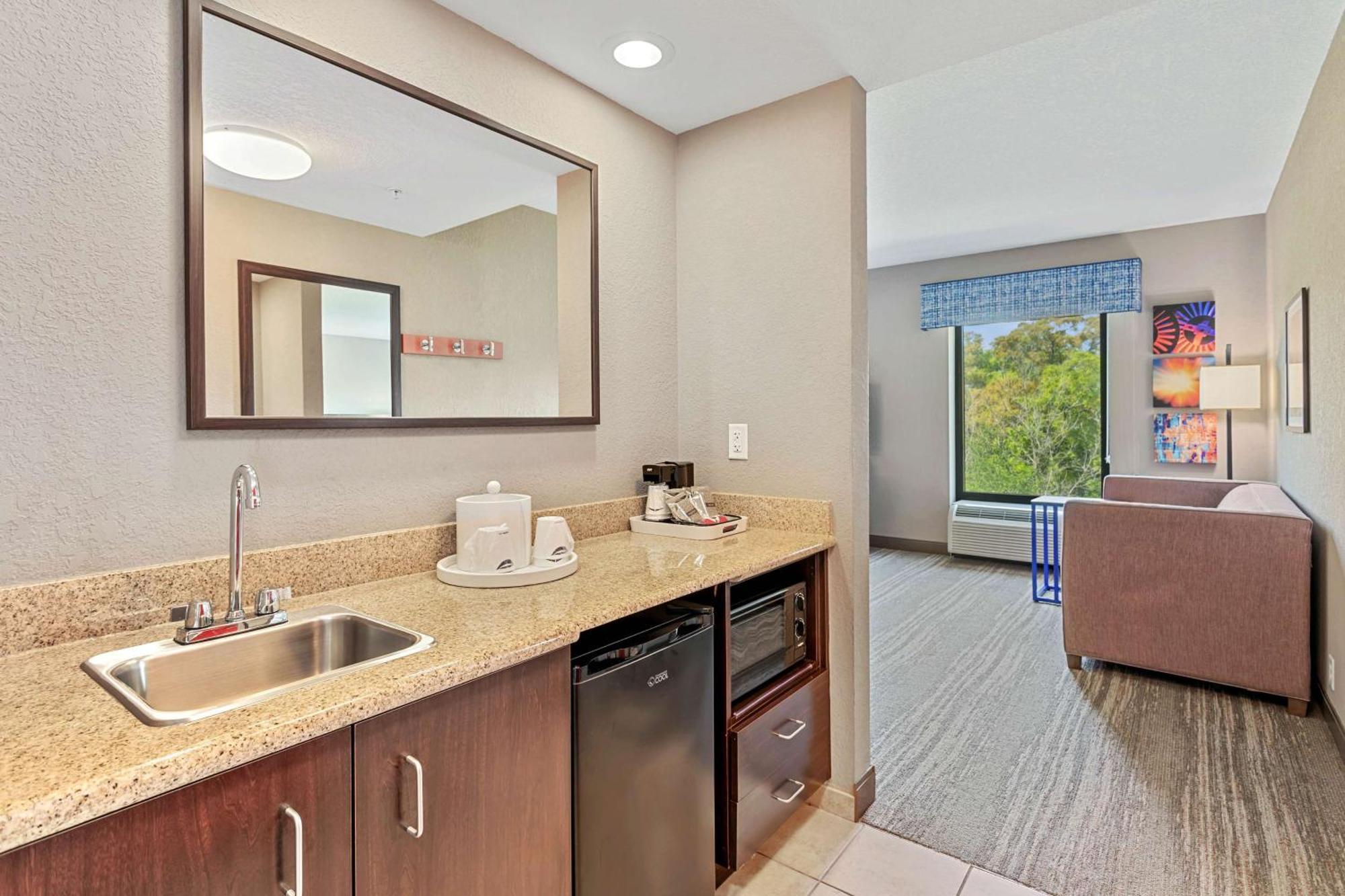 Hampton Inn & Suites Orlando-Apopka Forest City Exterior photo